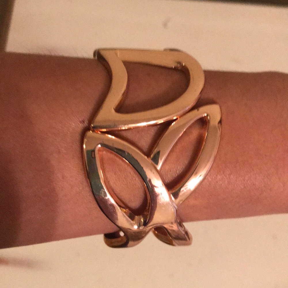 Rose gold color bracelet
